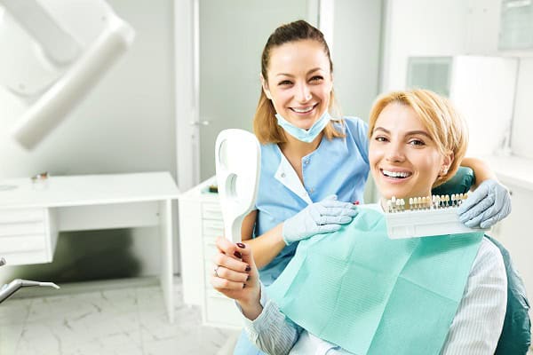 Ultimate Guide to Teeth Whitening with Natural Ingredients {name}